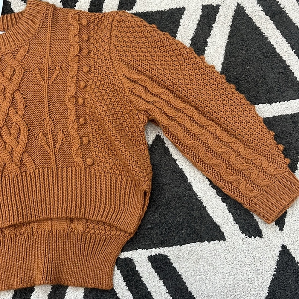 ASOS Cropped Cable Knit Sweater - Picture 5 of 8
